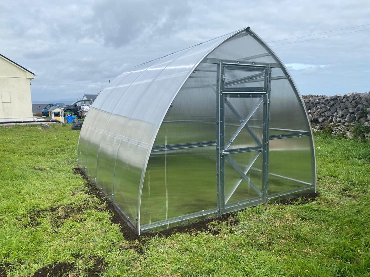 GREENHOUSE ARROW-3, 12M² (3M X 4M; 9.8FT X 13FT)