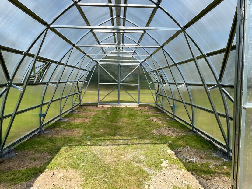 FARMER 5 (21M² - 5M X 4.2M; 16.4FT X 13.8FT)