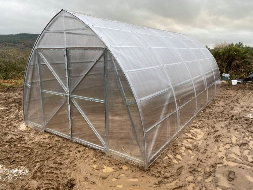 FARMER 5 (53M² - 5M X 10.6M; 16.4FT X 34.8FT)