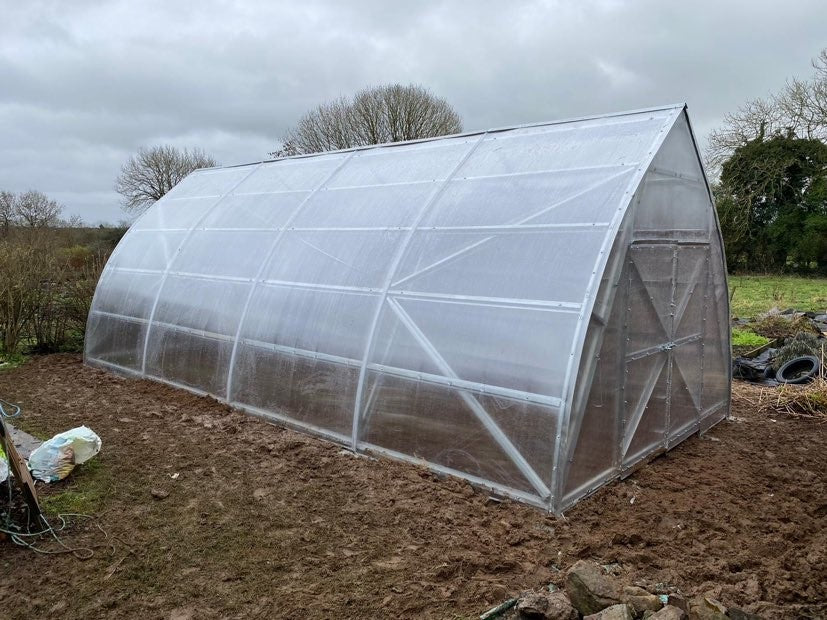 FARMER 4.2 (53.34 M² - 4.2M X 12.7M; 13.8FT X 41.7FT)