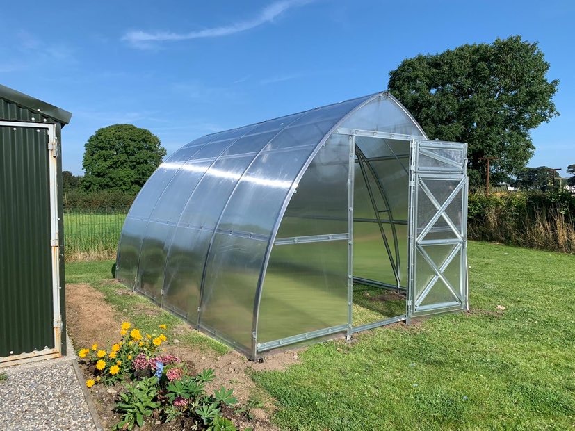 GREENHOUSE ARROW-3, 12M² (3M X 4M; 9.8FT X 13FT)