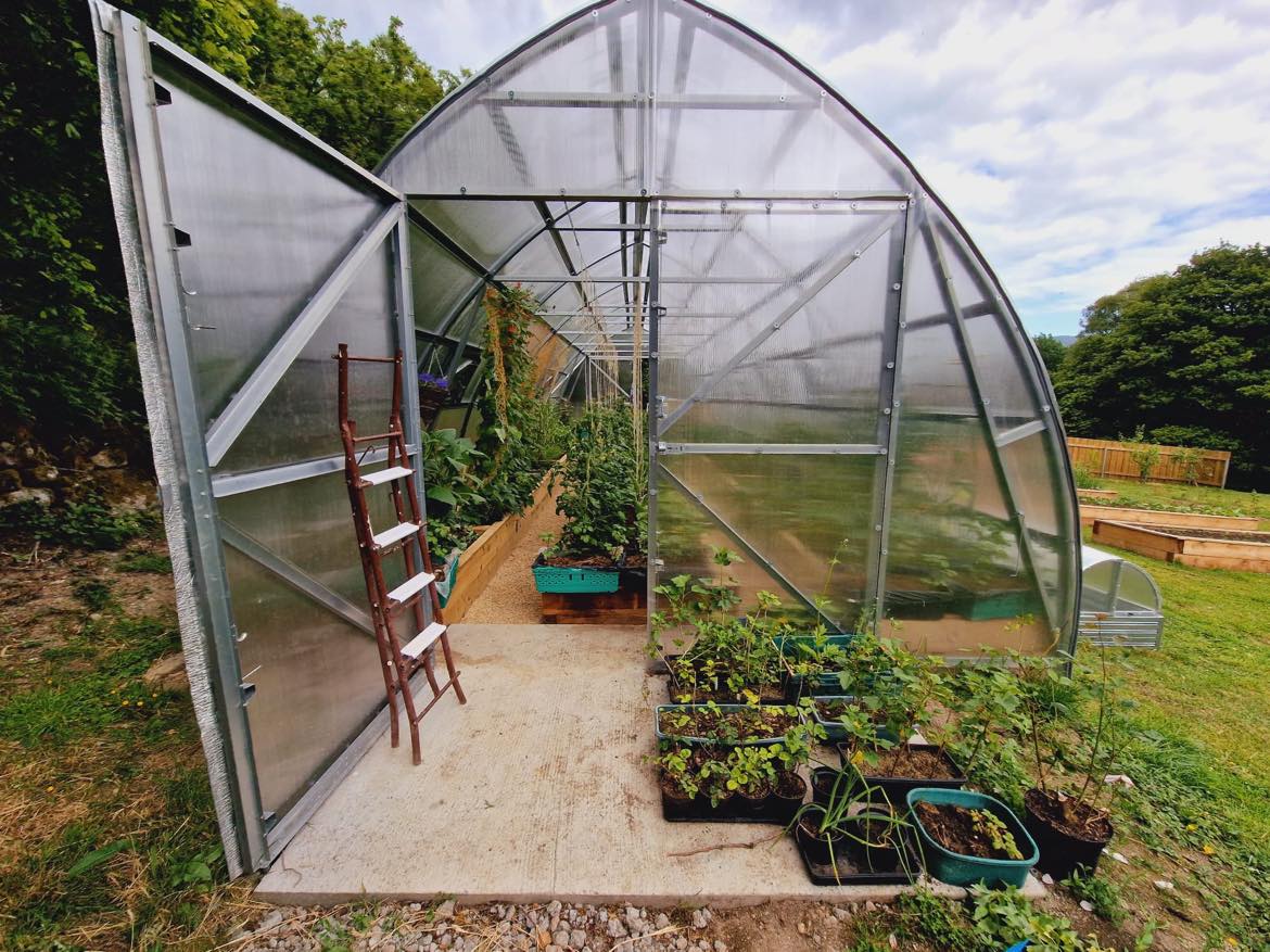 FARMER 5 (63.5M² - 5M X 12.7M; 16.4FT X 41.7FT)