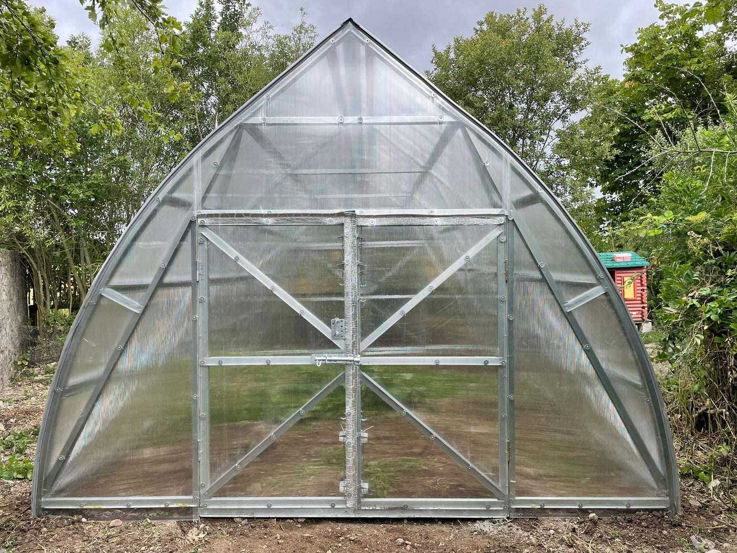 FARMER 4.2 (53.34 M² - 4.2M X 12.7M; 13.8FT X 41.7FT)