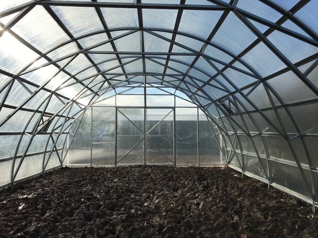 FARMER 7.5 (31.5M² - 7.5M X 4.2M; 24.6FT X 13.8FT)