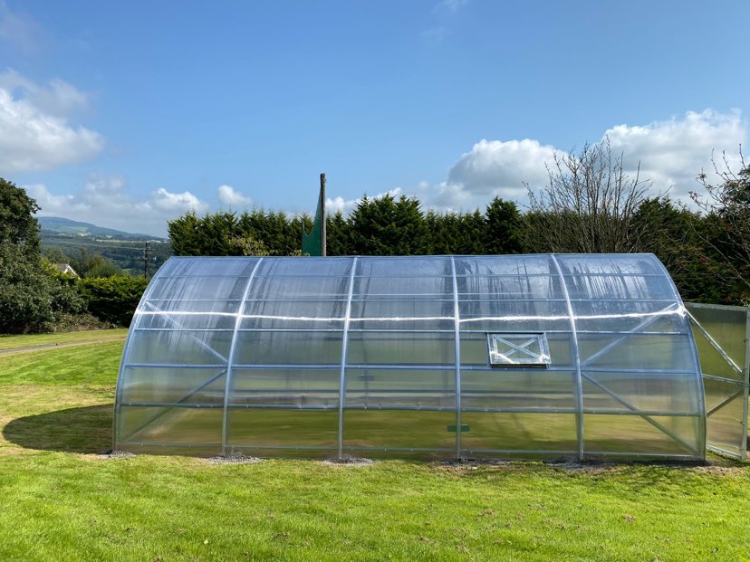 FARMER 5 (21M² - 5M X 4.2M; 16.4FT X 13.8FT)