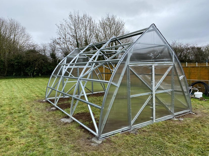 FARMER 4.2 (53.34 M² - 4.2M X 12.7M; 13.8FT X 41.7FT)