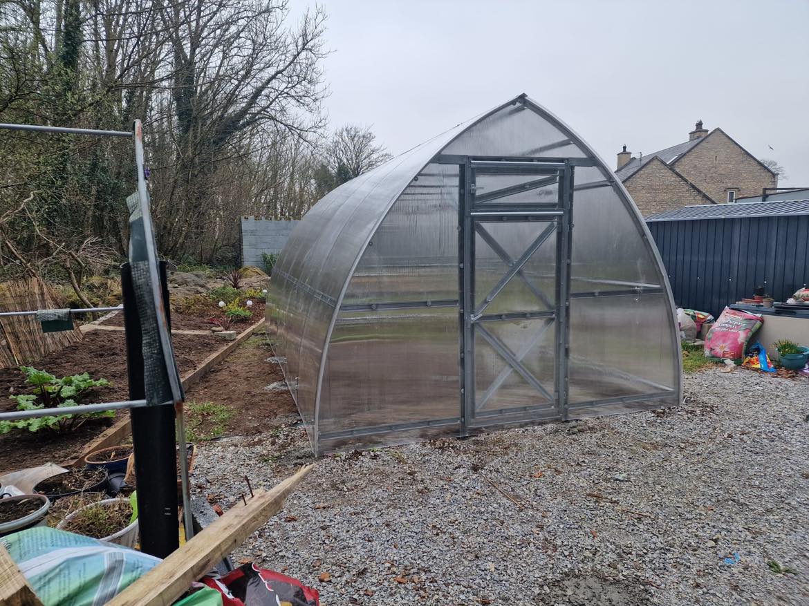 GREENHOUSE ARROW-3, 18M² (3M X 6M; 9.8FT X 19.6FT)