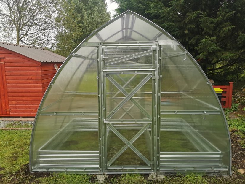 GREENHOUSE ARROW-3, 6M² (3M X 2M; 9.8FT X 6.5FT)