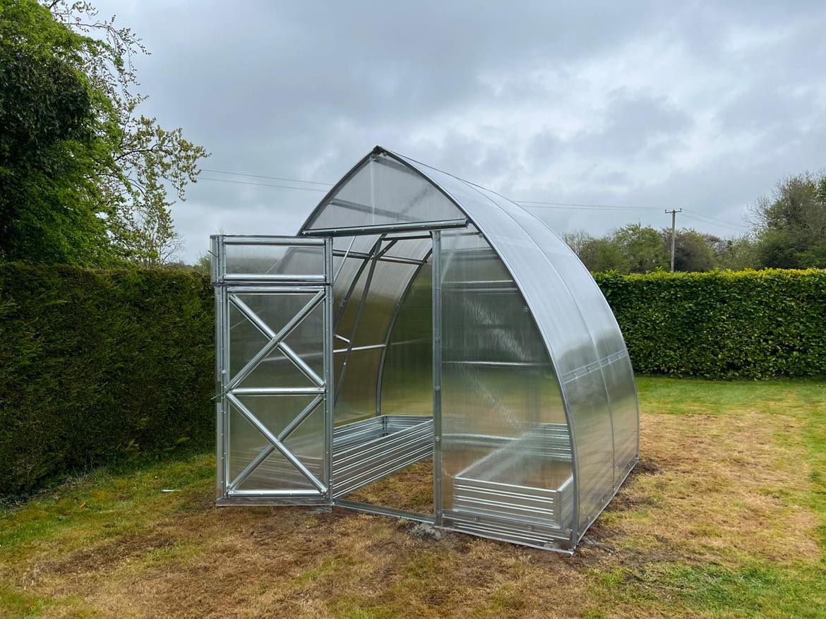 GREENHOUSE ARROW, 5.2 M² (2.6M X 2M; 8.5FT X 6.5FT)