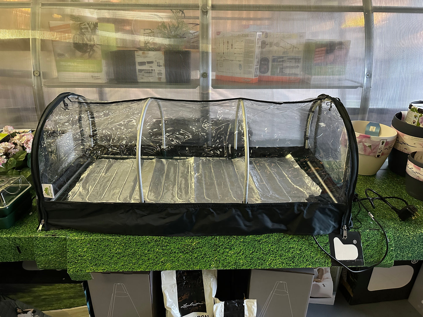 PROPAGATOR XXL “JUMBO” WITH HEATING MAT & DIGITAL-THERMOSTAT