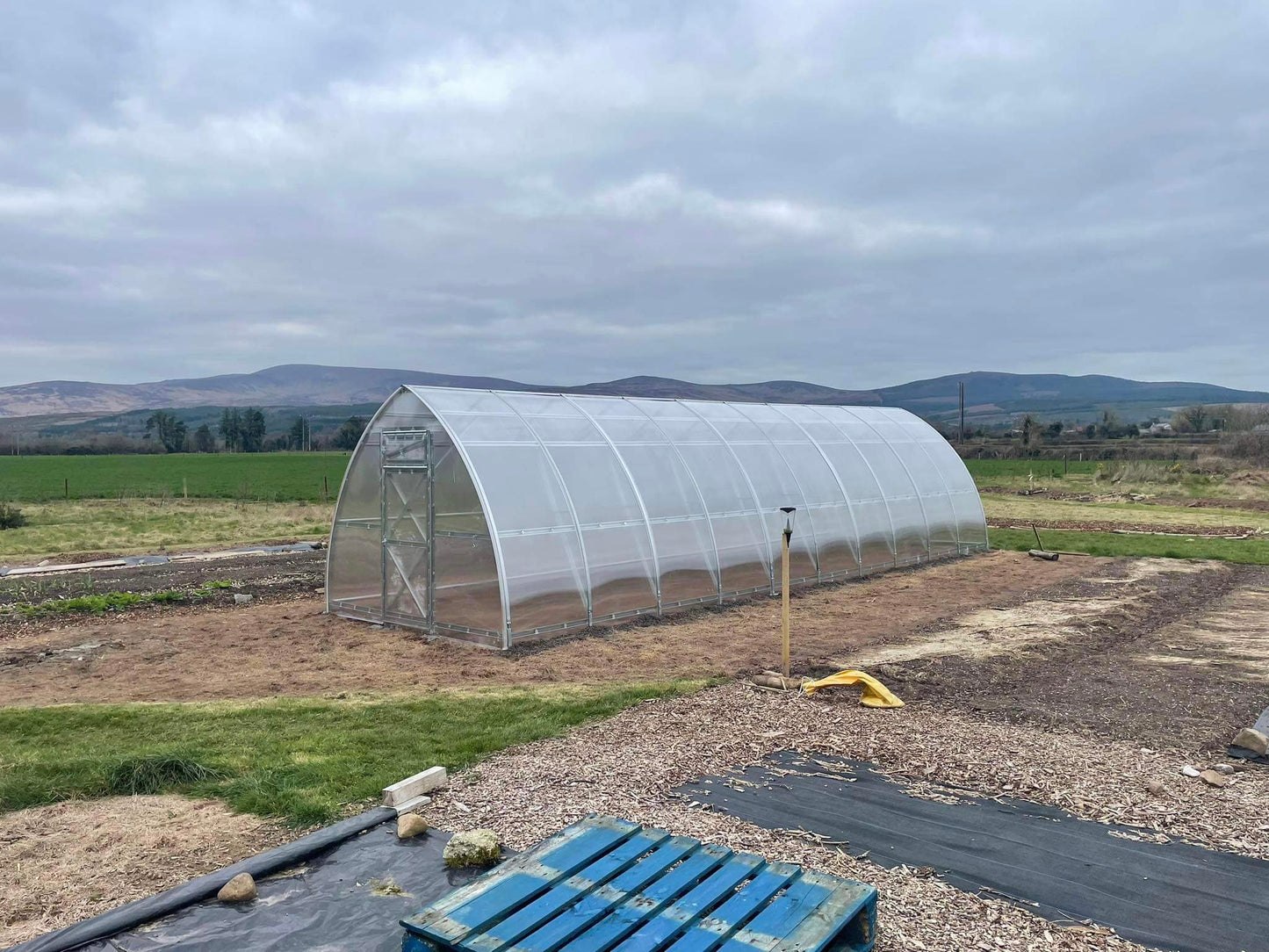 GREENHOUSE ARROW-3, 36M² (3M X 12M; 9.8FT X 39.4FT)