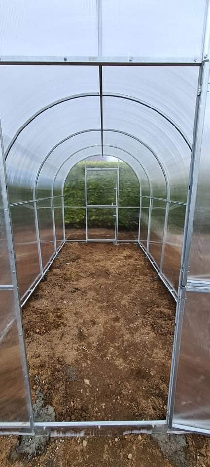 GREENHOUSE YOTA 16M² 2M X 8M (6.5FT X 26FT)