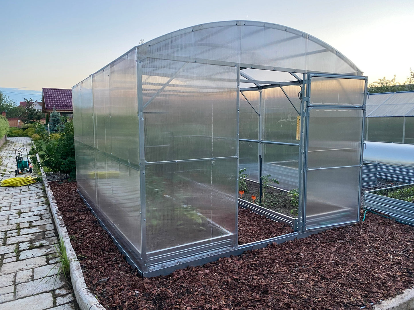 GREENHOUSE PRIMA-3 12 M² (3M X 4M; 9.8FT X 13FT)/ 6mm