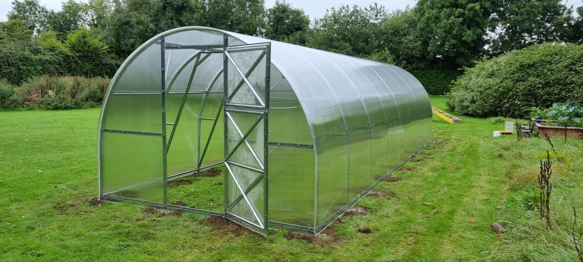 GREENHOUSE STRONG 24 M² 3M X 8M (9.8FT X 26FT)