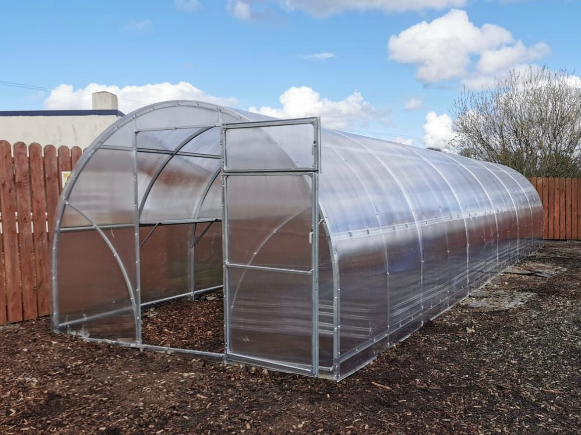 GREENHOUSE SIGMA 36M² (3m x 12m; 9.8ft x 39.4ft)