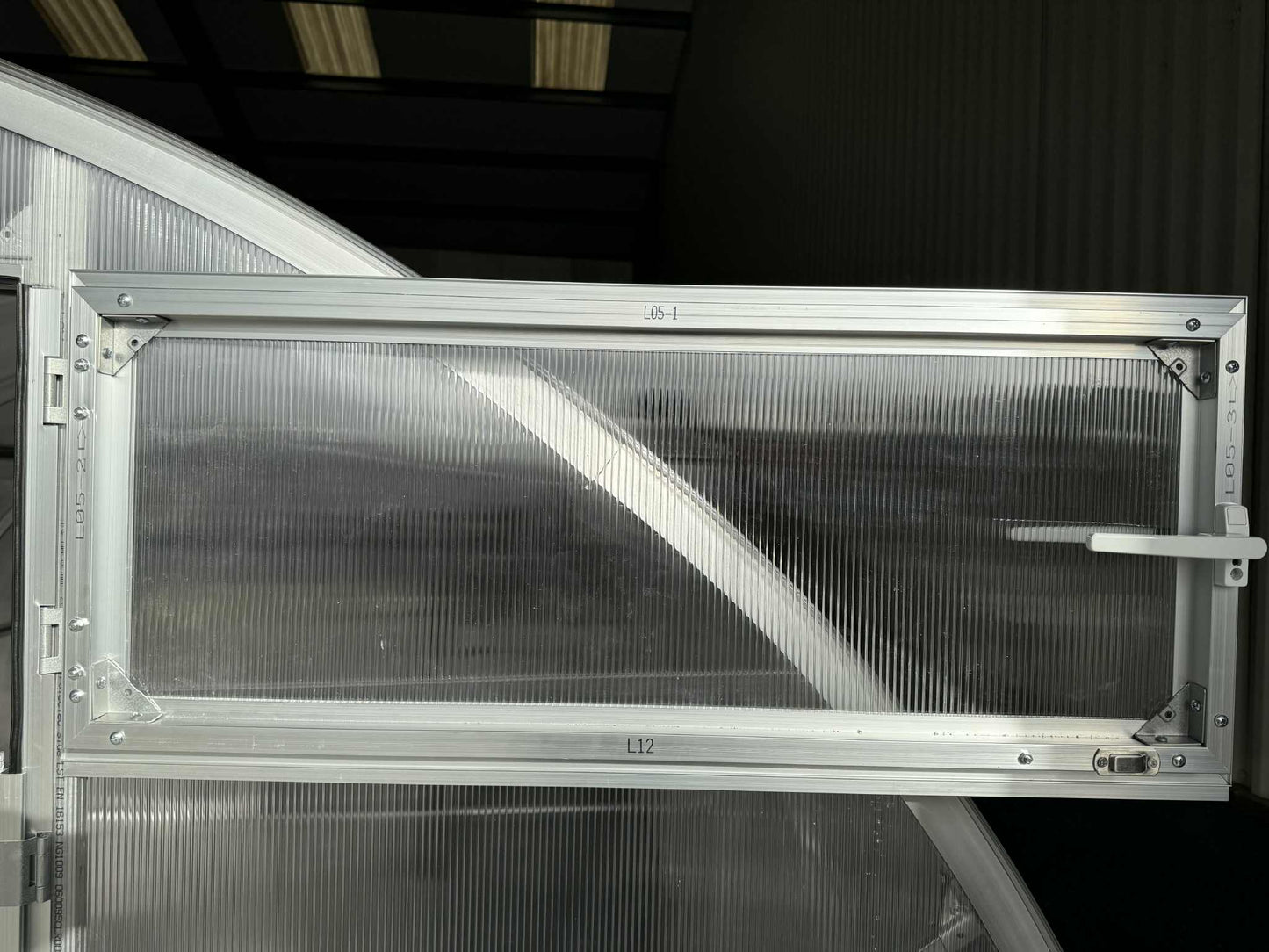 Sigma Lux 3m (width: 3 m, height: 2.10 m)