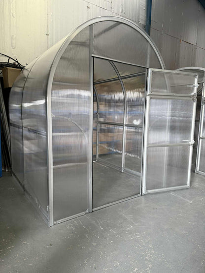 Sigma Lux 2m (width: 2 m, height: 2.4 m)