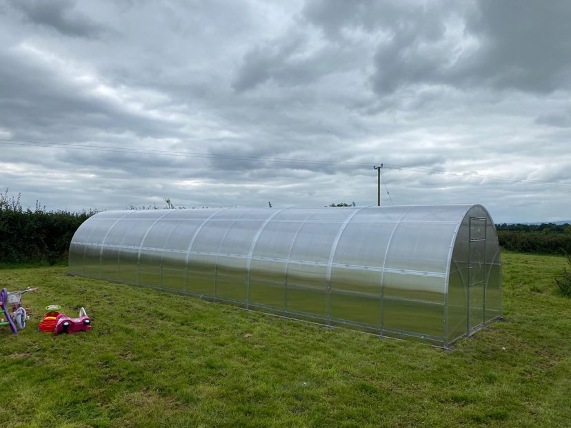 GREENHOUSE SIGMA 36M² (3m x 12m; 9.8ft x 39.4ft)