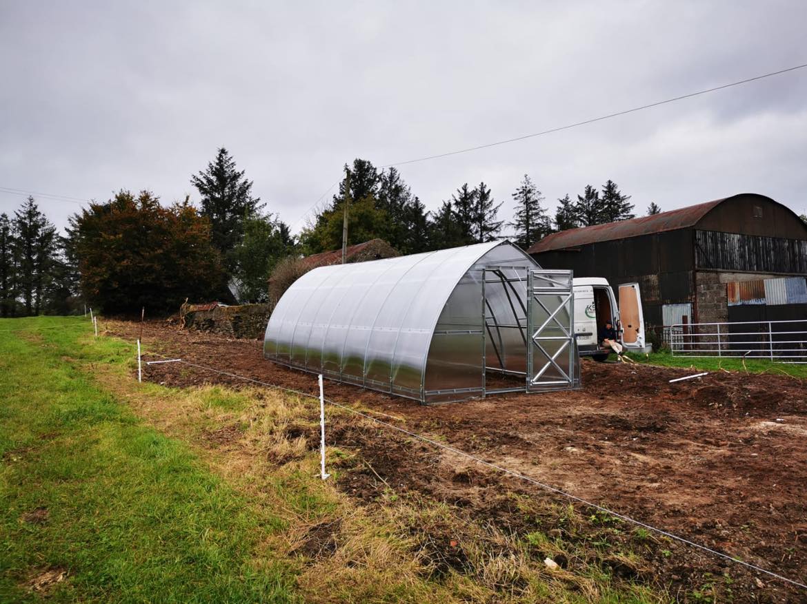 GREENHOUSE ARROW-3, 24 M² (3M X 8M; 9.8FT X 26FT)