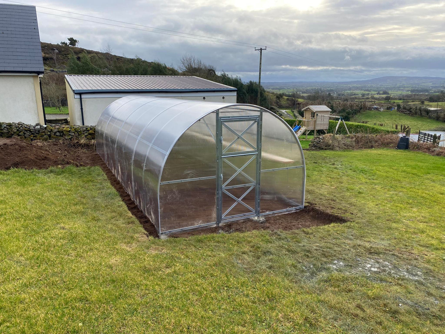 GREENHOUSE STRONG 24 M² 3M X 8M (9.8FT X 26FT)