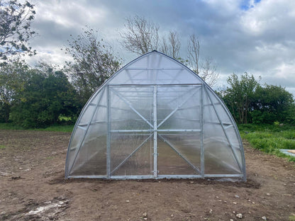 FARMER 5 (63.5M² - 5M X 12.7M; 16.4FT X 41.7FT)
