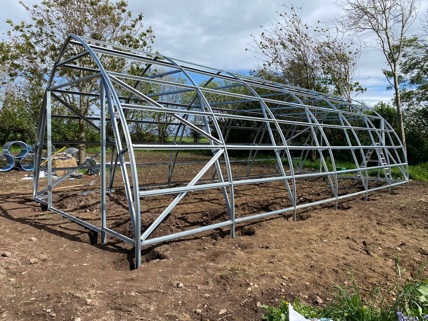 FARMER 5 (63.5M² - 5M X 12.7M; 16.4FT X 41.7FT)