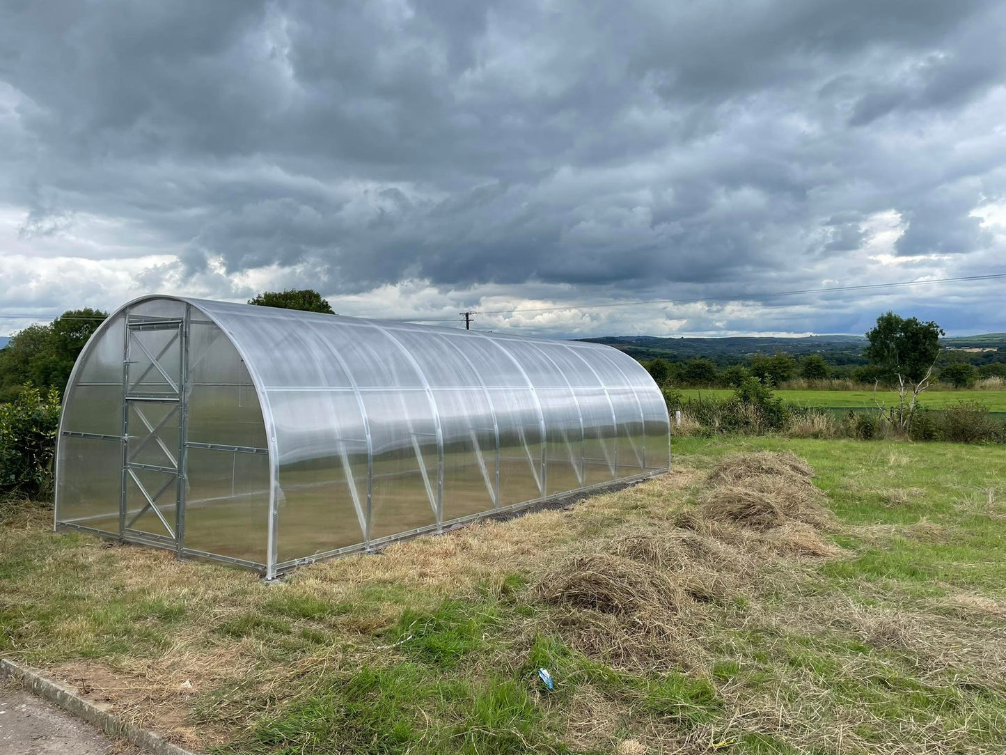 GREENHOUSE STRONG 24 M² 3M X 8M (9.8FT X 26FT)