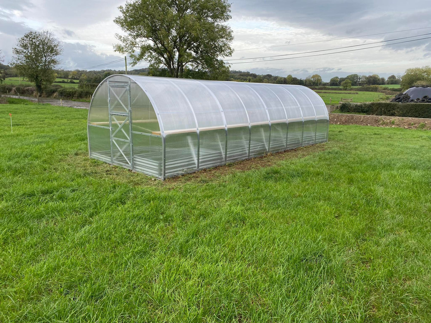 GREENHOUSE STRONG 24 M² 3M X 8M (9.8FT X 26FT)