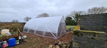 FARMER 4.2 (35.28 M² - 4.2M X 8.5M; 13.8FT X 27.9FT)