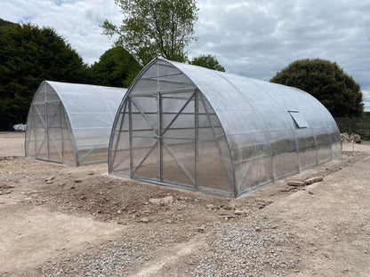FARMER 5 (53M² - 5M X 10.6M; 16.4FT X 34.8FT)