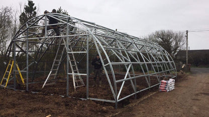 FARMER 7.5 (63.75M² - 7.5M X 8.5M; 24.6FT X 27.9FT)
