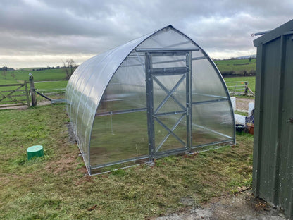 GREENHOUSE ARROW-3, 24 M² (3M X 8M; 9.8FT X 26FT)