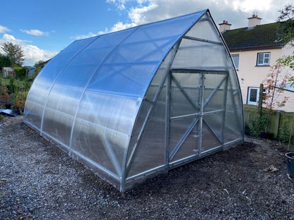 FARMER 4.2 (26.24 M² - 4.2M X 6.3M; 13.8FT X 20.7FT)