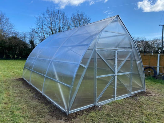 FARMER 4.2 (26.24 M² - 4.2M X 6.3M; 13.8FT X 20.7FT)