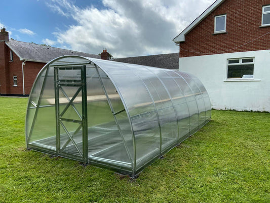 GREENHOUSE OPTIMA, 18M² (3M X 6M; 9.8FT X 19.6FT)