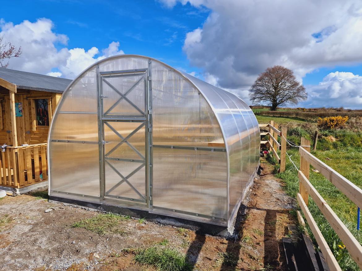 GREENHOUSE STRONG 12 M² (3M X 4M; 9.8FT X 13FT)